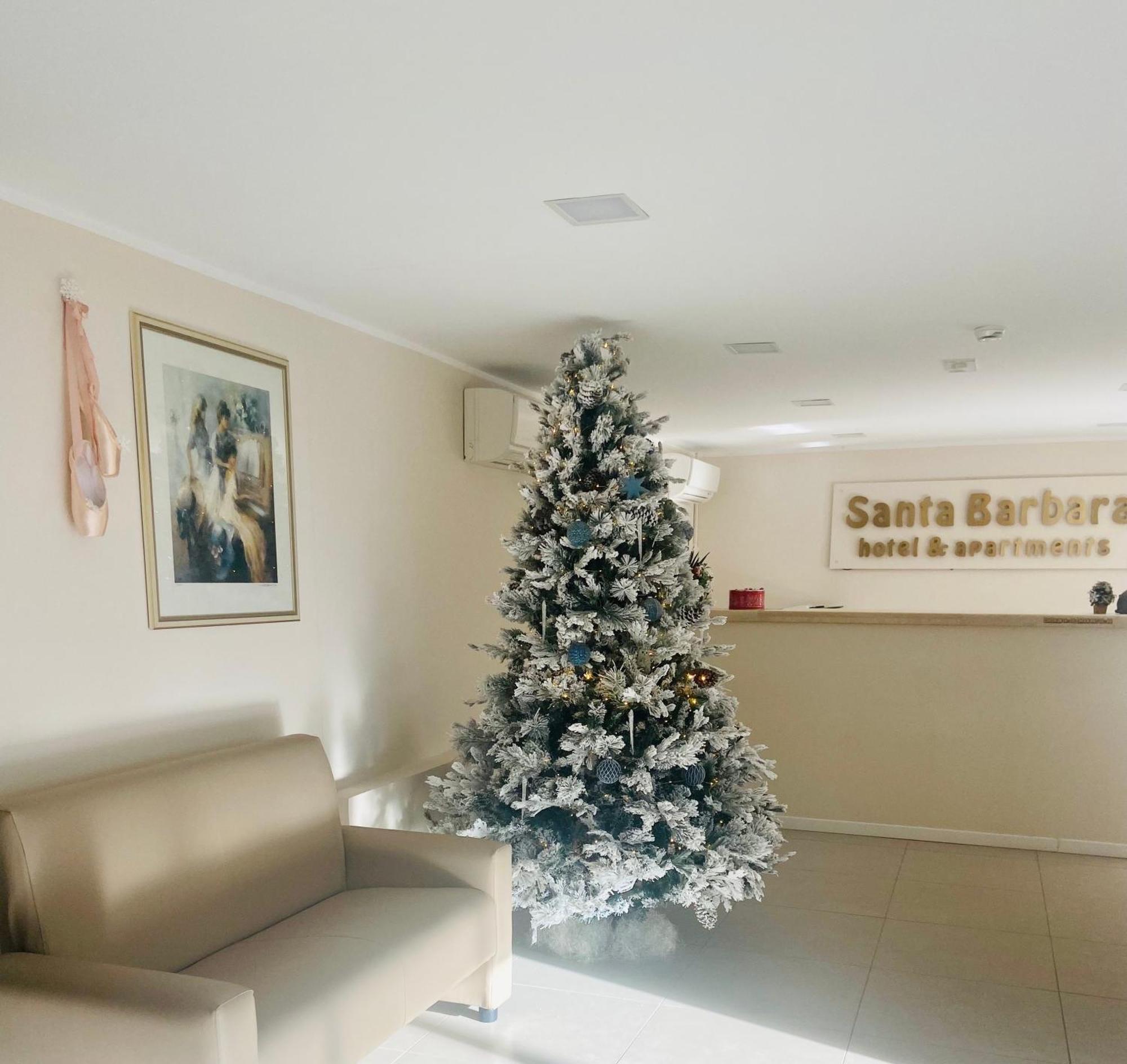 Santa Barbara Hotel & Apartments Белариа-Игеа Марина Екстериор снимка